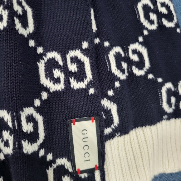 Men Gucci Scarf - Picture 2 of 2